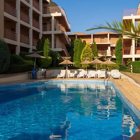 Apartamento частен в затворен комплекс